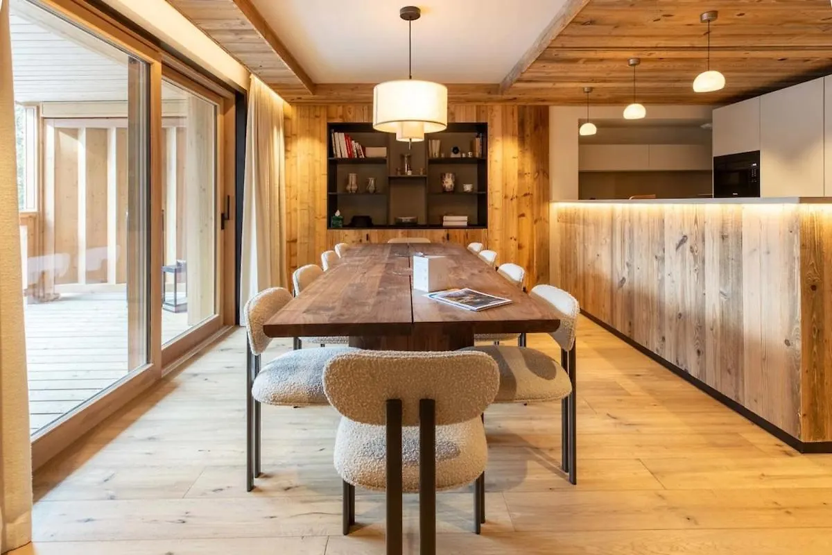 Antares Meribel Luxury Apartment Les Allues 0*,  Frankreich